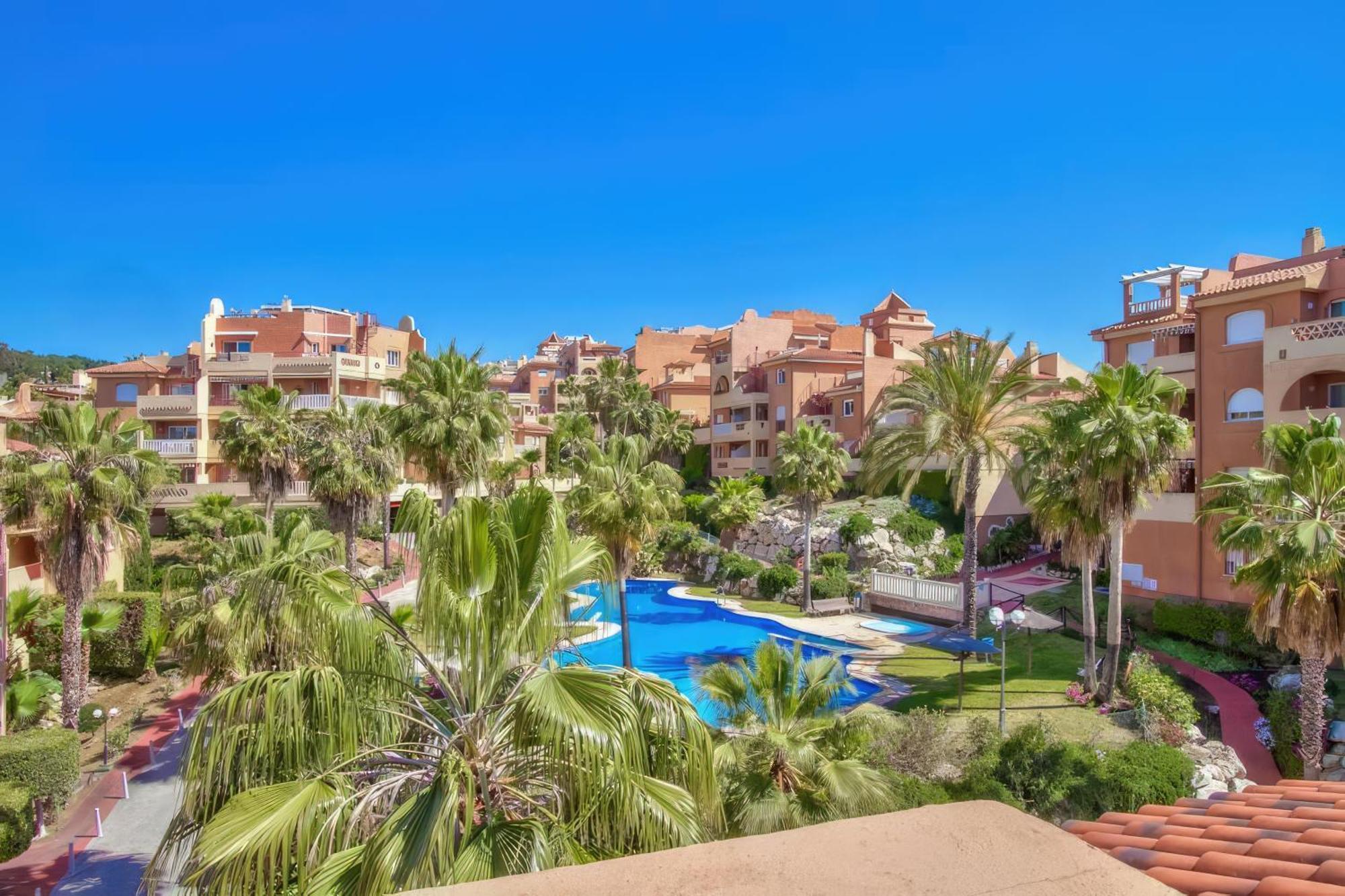 Precioso Atico Con Vistas Al Mar Apartment Marbella Exterior photo