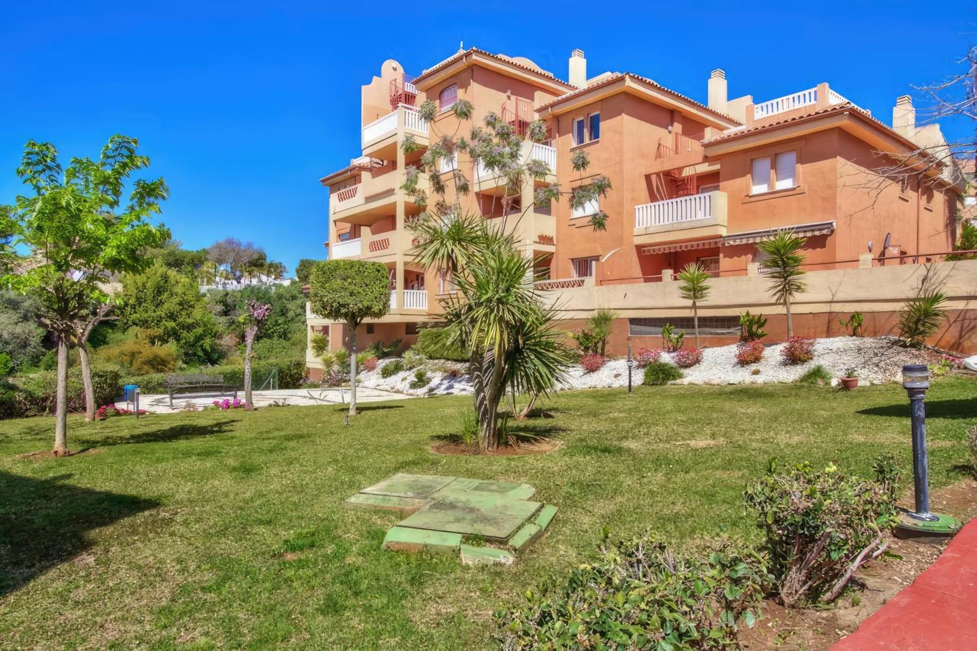 Precioso Atico Con Vistas Al Mar Apartment Marbella Exterior photo